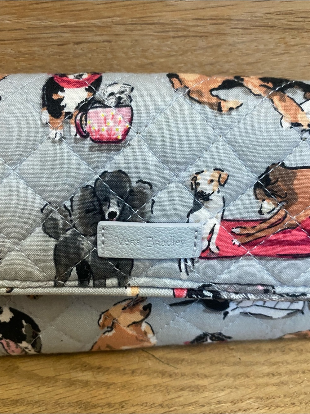 Vera Bradley Quilted Dog Print Best In Show RFID Folding Wallet Retired Dog Love - Picture 4 of 7